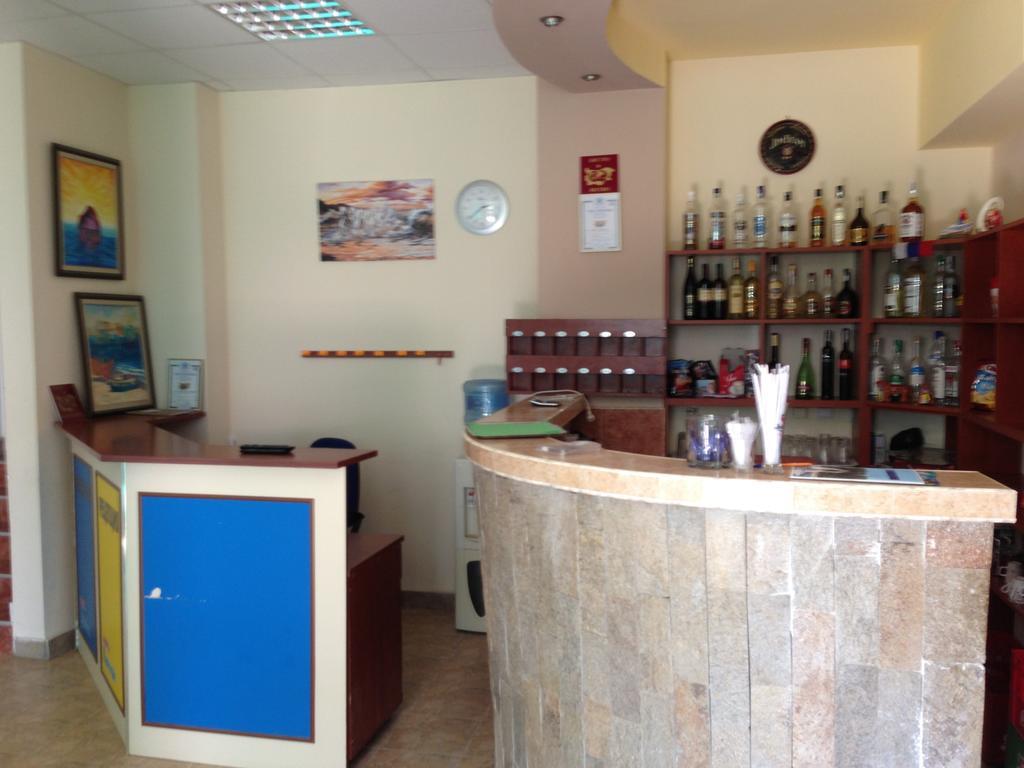 Femili Hotel Diveda Sveti Vlas Exterior foto