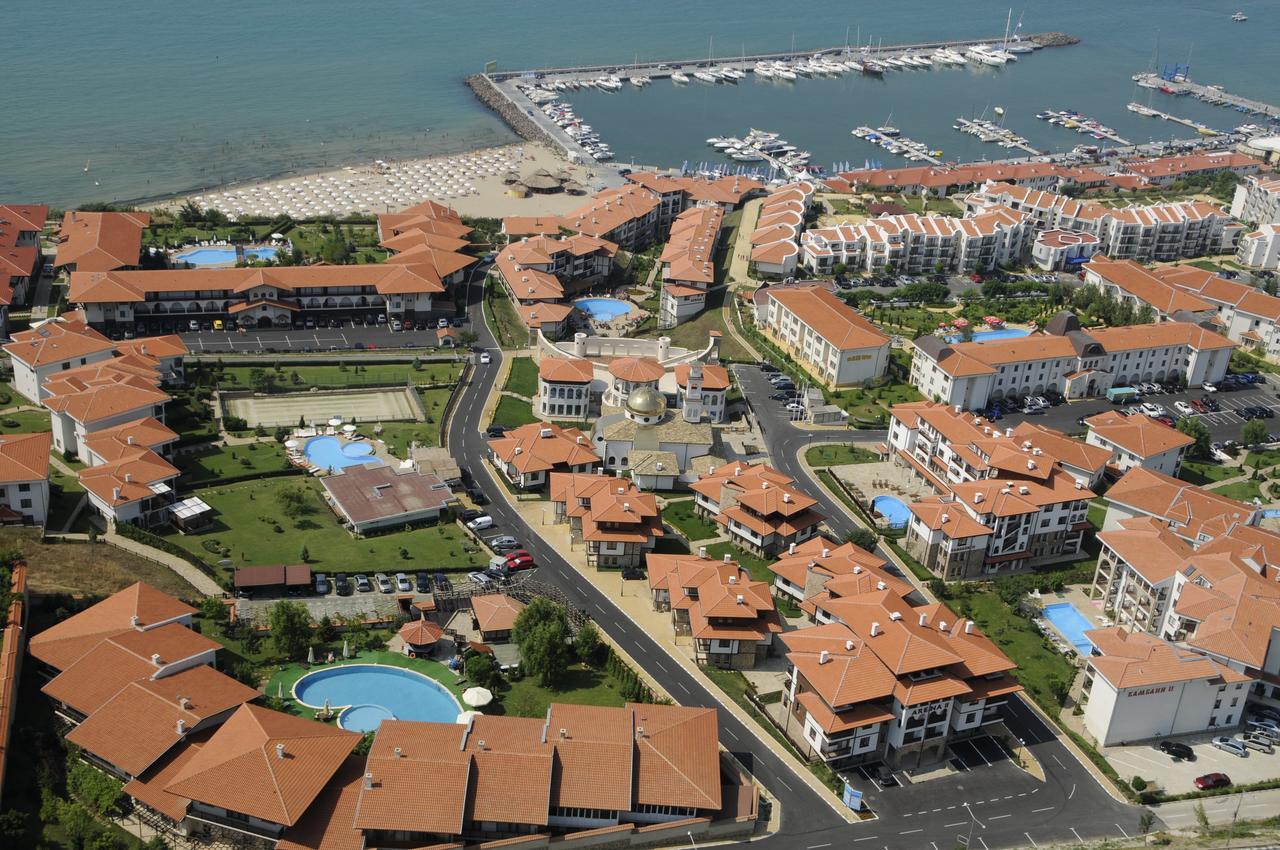 Femili Hotel Diveda Sveti Vlas Exterior foto